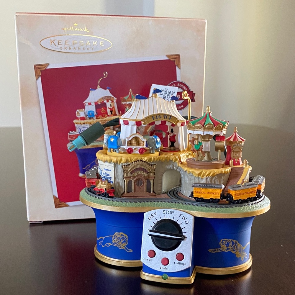 Hallmark 'Circus Mountain Railroad' Ornament